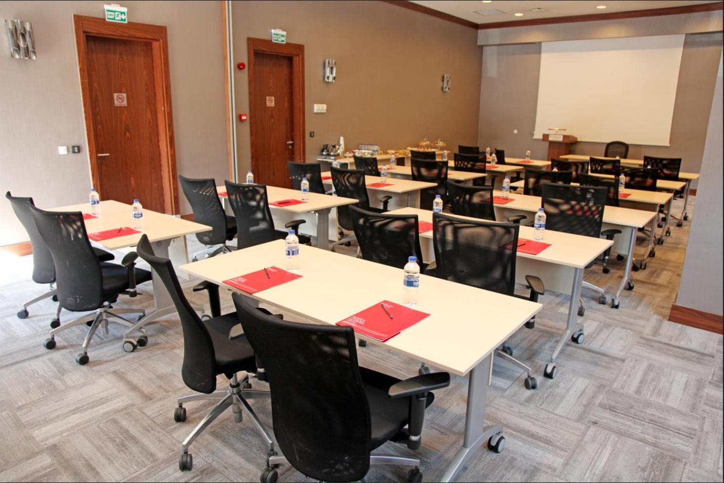 Hotel Ramada By Wyndham Alibeykoy Istanbul