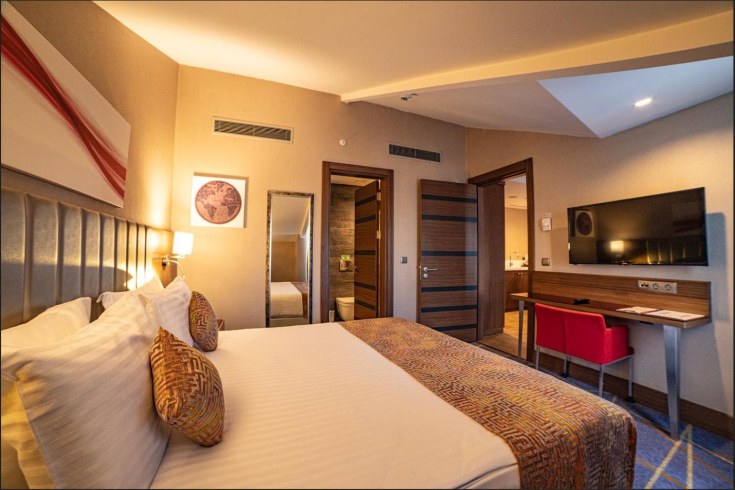 Hotel Ramada By Wyndham Alibeykoy Istanbul