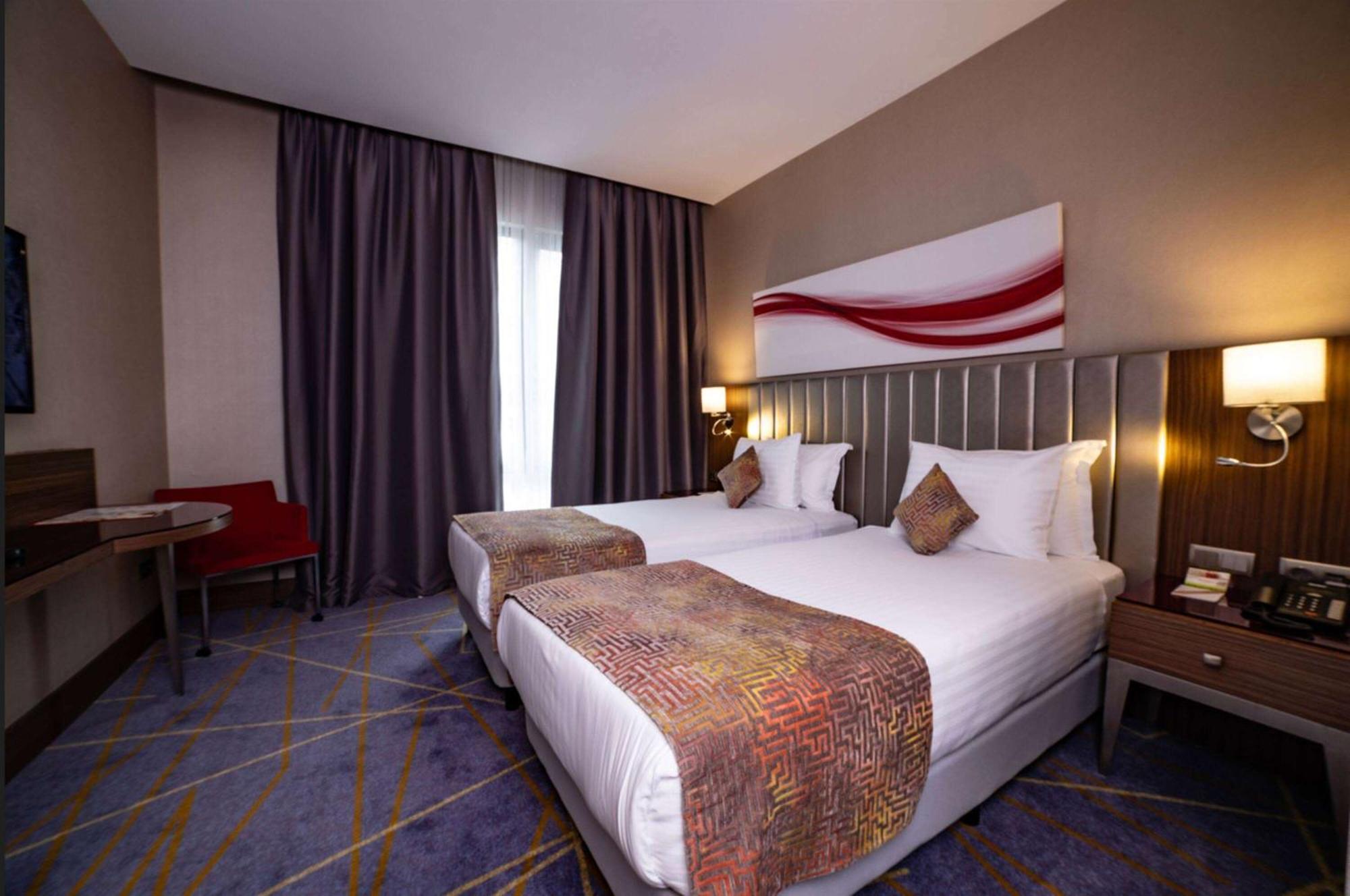 Ramada By Wyndham Alibeykoy Hotel