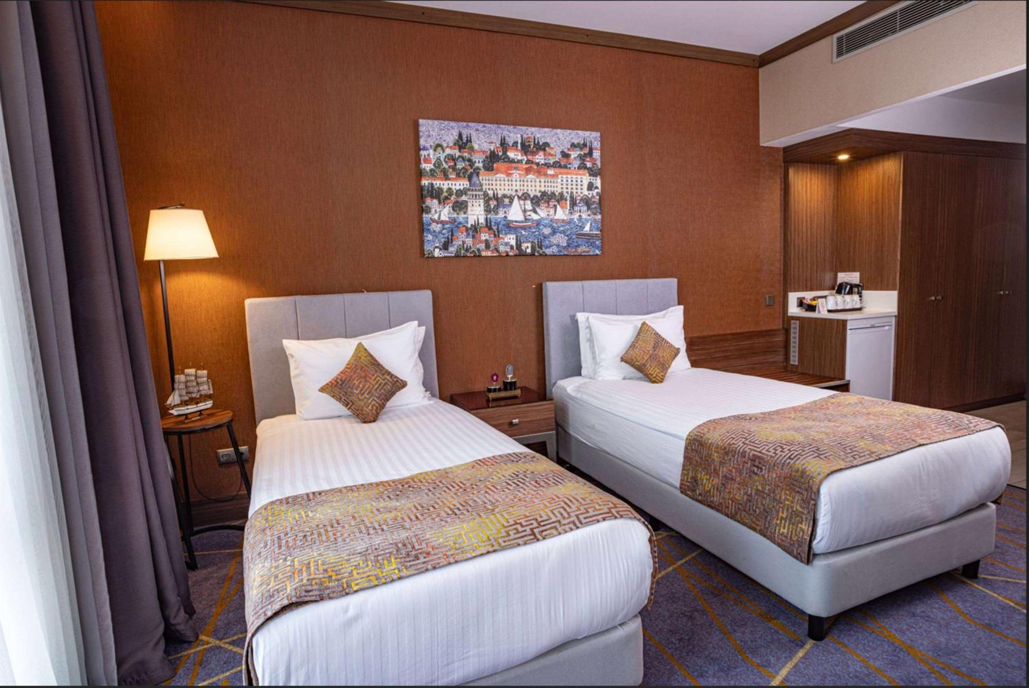 Ramada By Wyndham Alibeykoy Hotel 4*