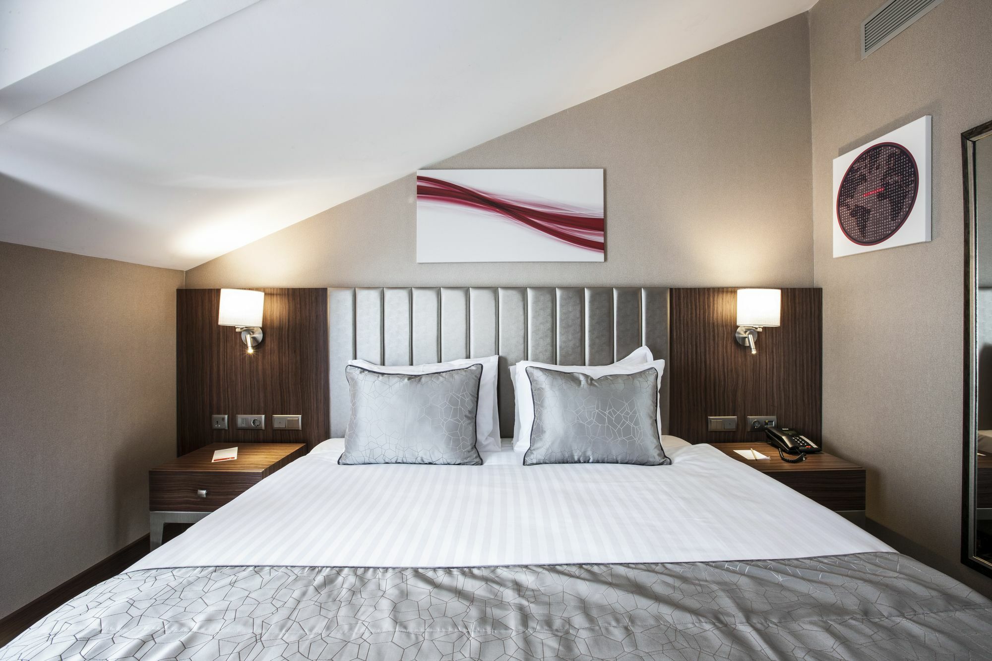 Ramada By Wyndham Alibeykoy Istanbul